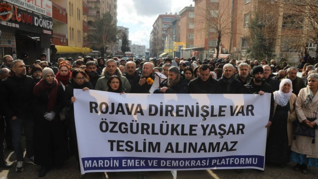 Mardin ve Adıyaman’da saldırılar protesto edildi: 'Hedef alınan Rojava sistemidir'