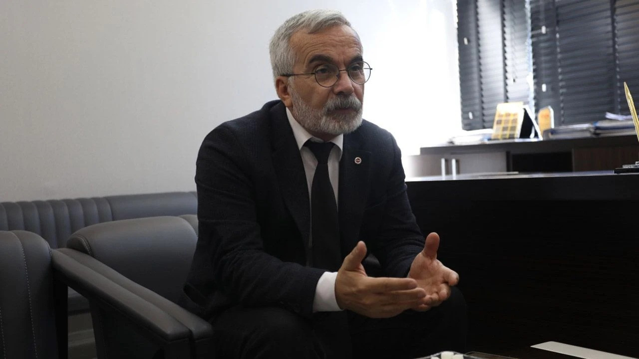 DİSK Basın-İş Genel Başkanı Dedeoğlu: Rojava'da yaşananlar bilinmesin isteniyor