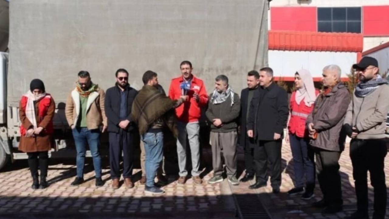 Irak Kürdistan Bölgesel Yönetimi'nden gönderilen ilaçlar Rojava'ya ulaştı