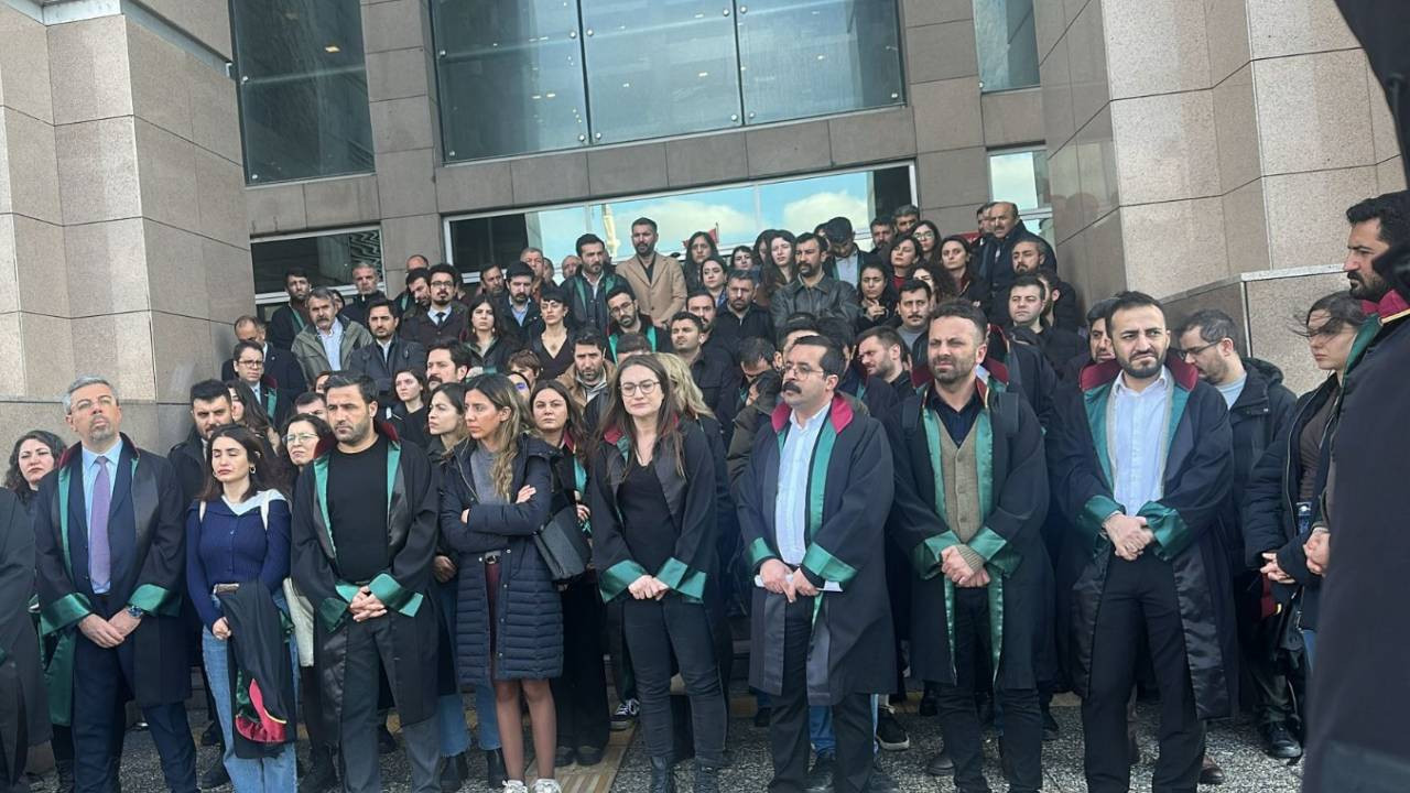 ÖHD'li avukatlara ceza yağdı: Demirtaş'ın avukatına 11 yıl 3 ay hapis