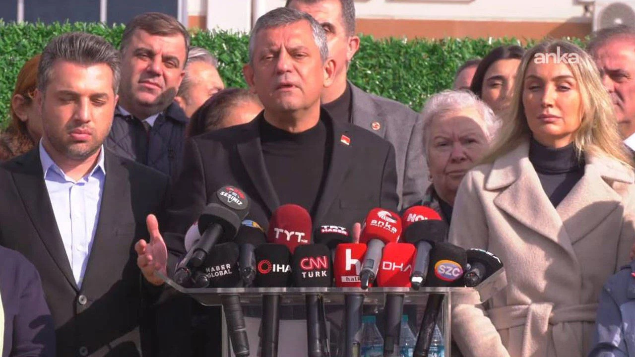 Özgür Özel: İki elimiz yakanızda, hepiniz hesap vereceksiniz