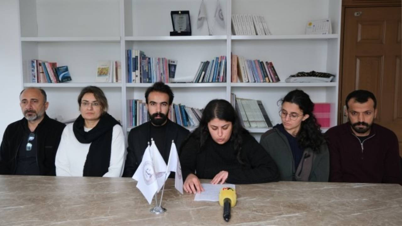 ÖHD: Urfa'daki Rojava eylemlerinde en az 10 kişi işkence gördü