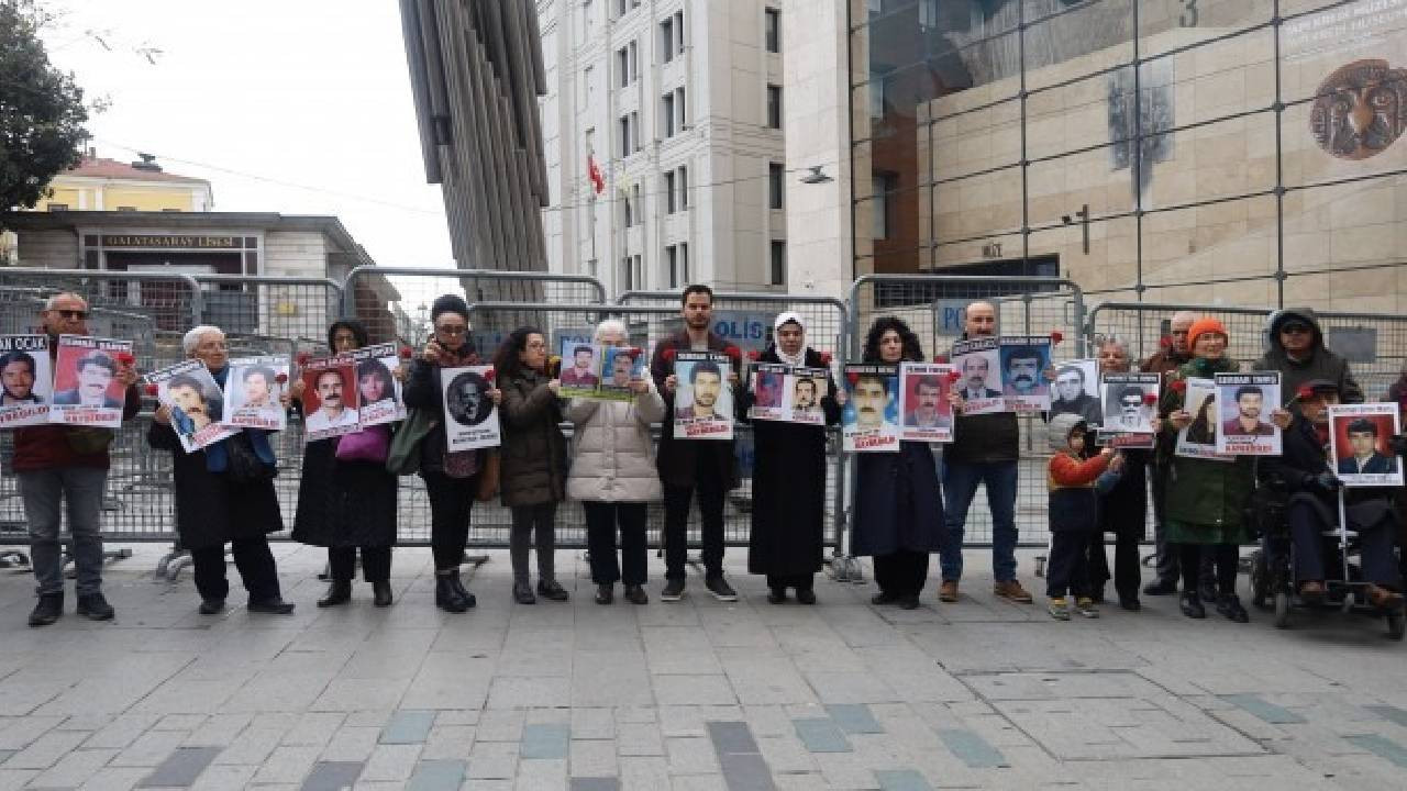 Cumartesi Anneleri'nden Serdar Tanış ve Ebubekir Deniz için adalet çağrısı