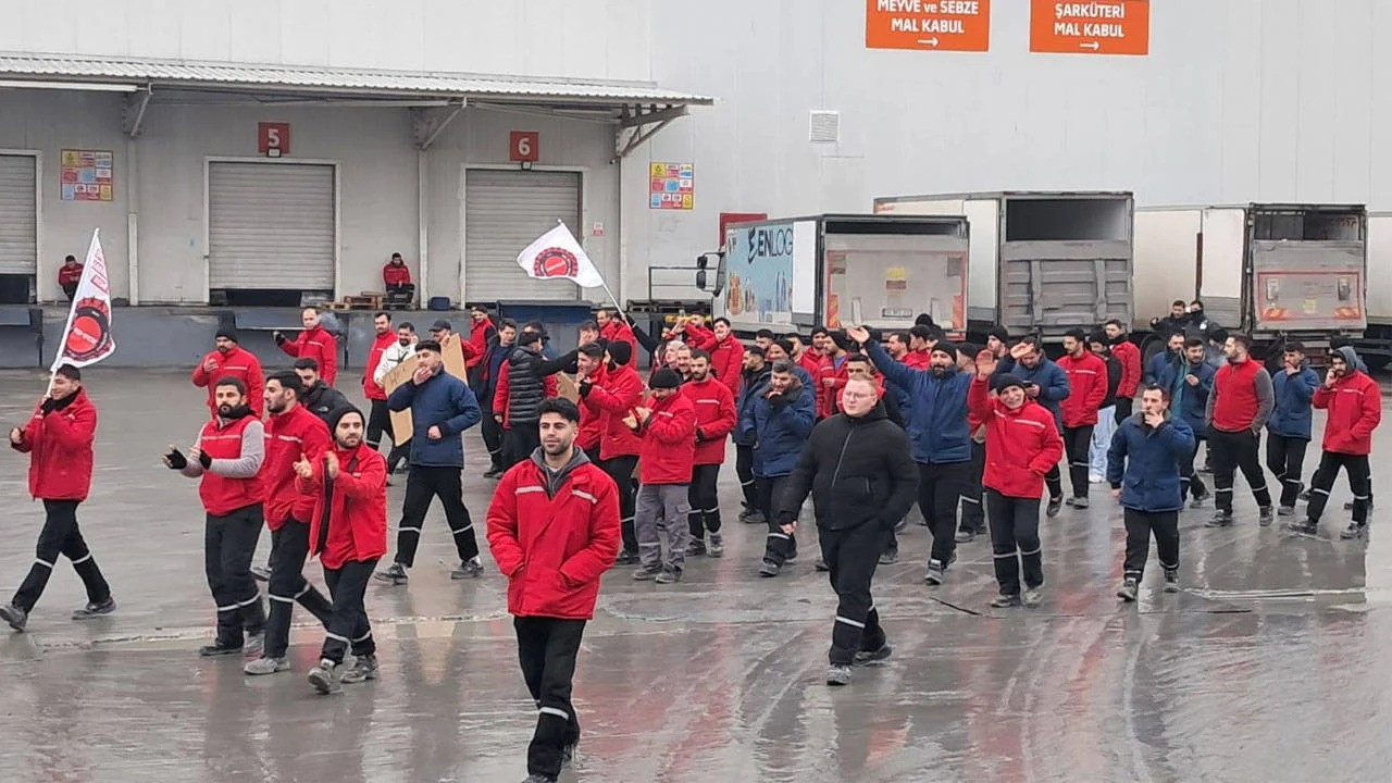 85 yazar ve edebiyatçıdan direnişteki Migros işçilerine destek