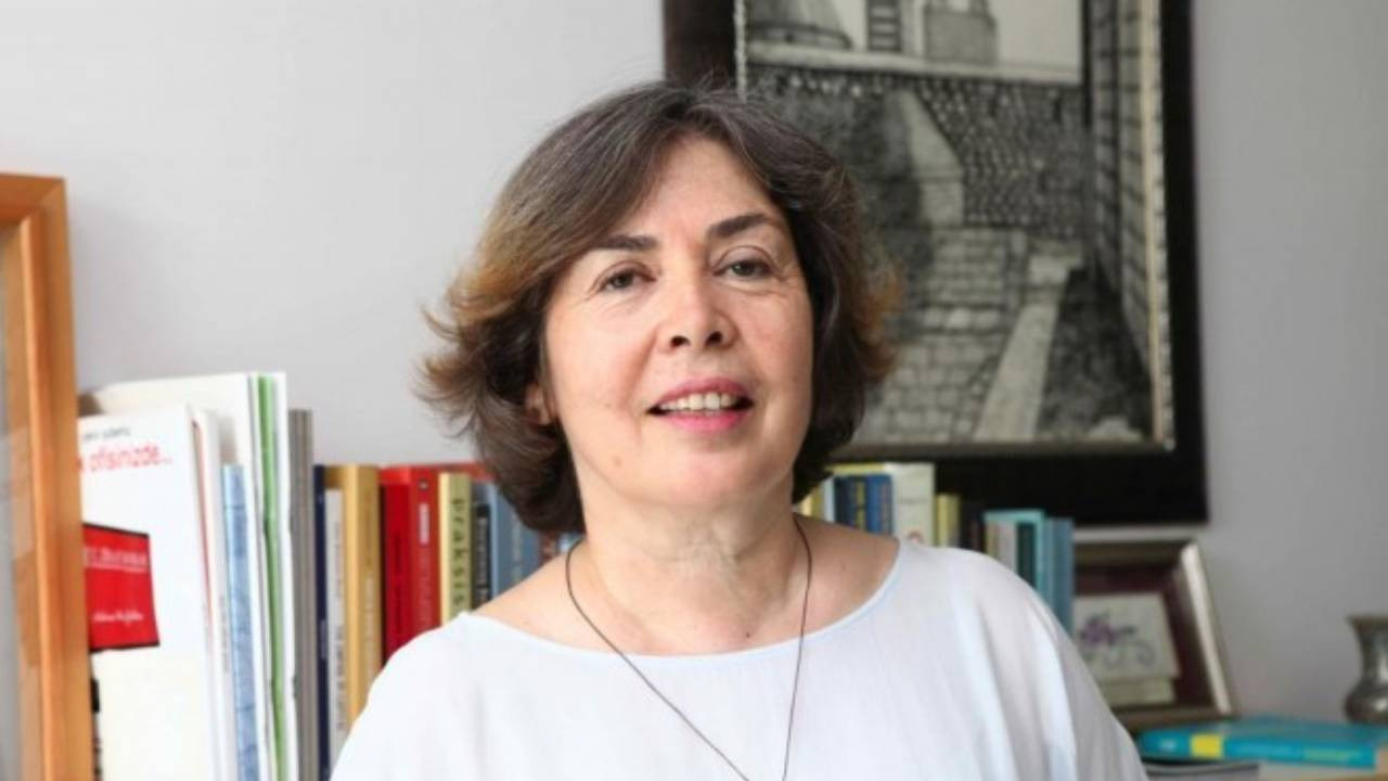 Feminist iktisatçı Şemsa Özar yaşamını yitirdi