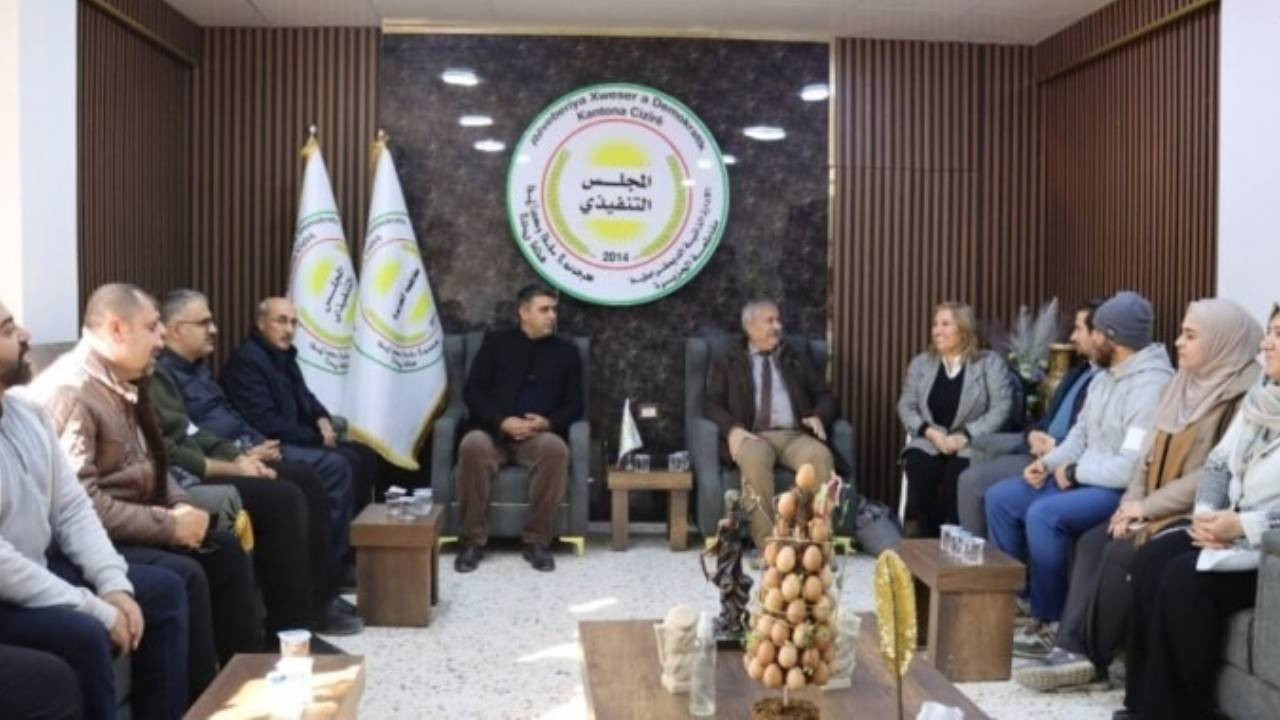 Rojava'ya tıbbi hizmet için giden 19 doktor Kamişlo'ya geçti