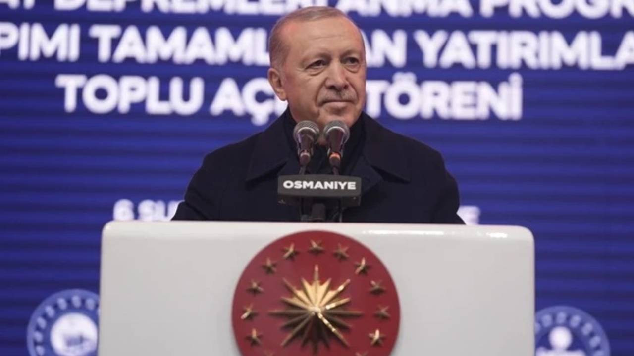 Erdoğan'dan Özel'e: Ona buna sataşarak günü kurtarmaya çalışıyor