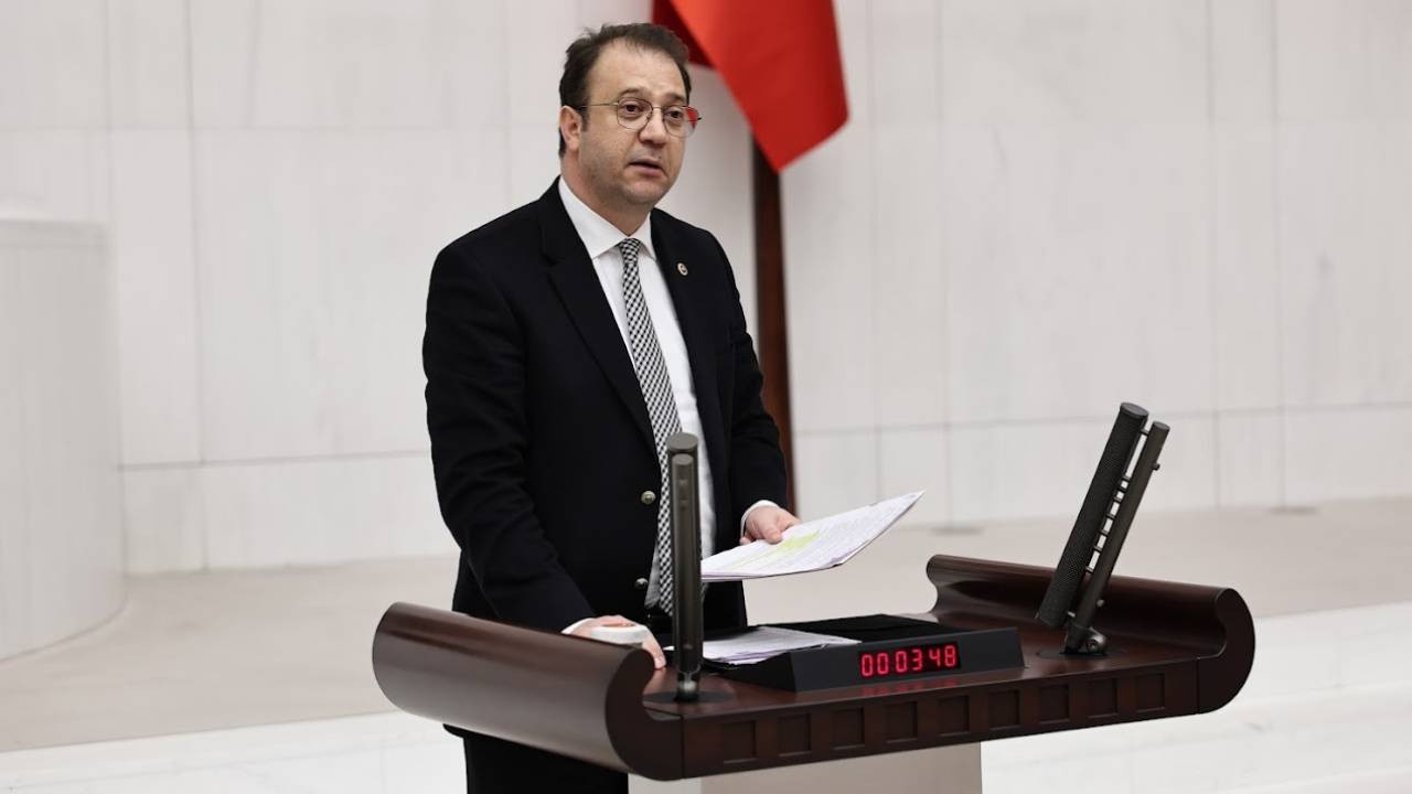 Asker, polis kılığıyla vatandaşı gasp etti... CHP'li Alp: Emniyet bu haldeyken hiç kimse emniyette değildir