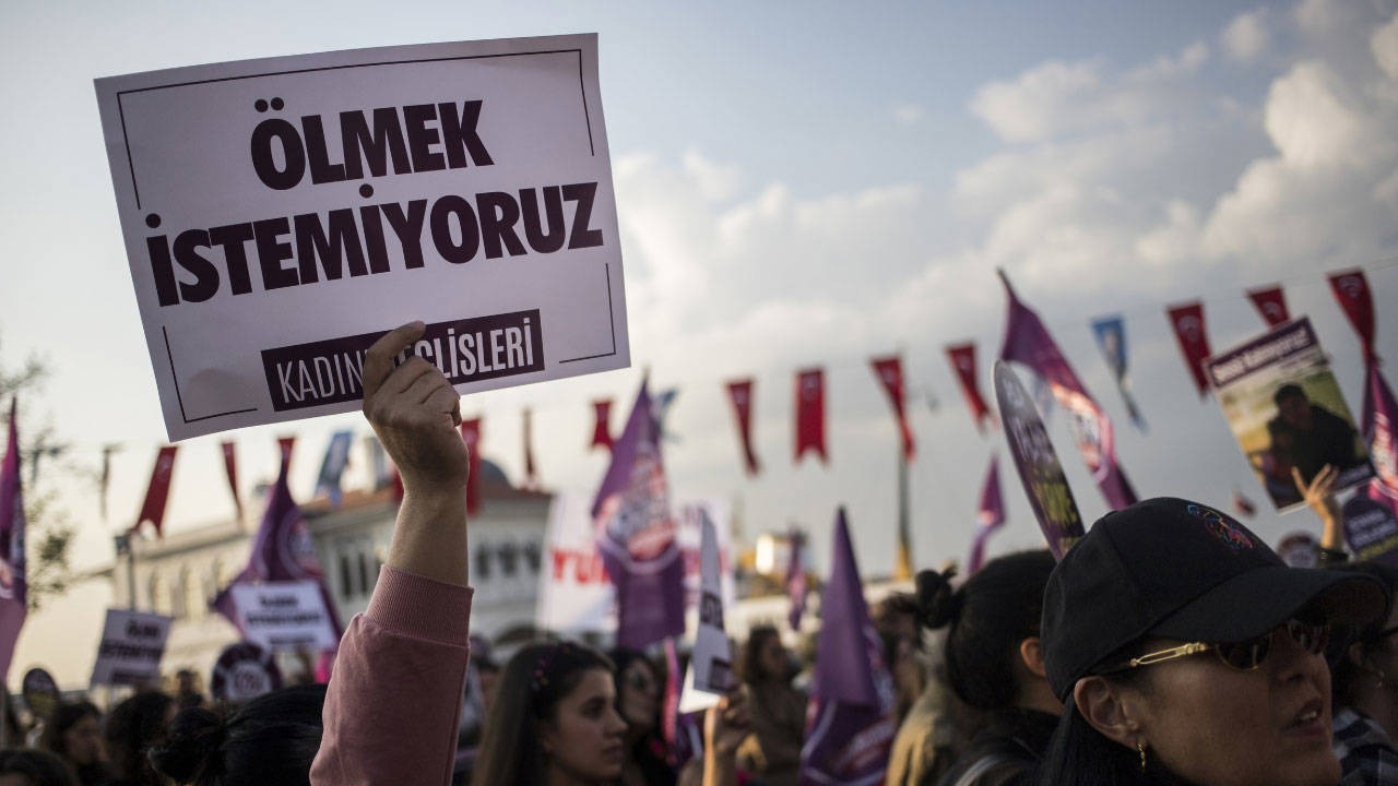 Bursa'da bir kadın ayrıldığı erkek tarafından silahla vuruldu