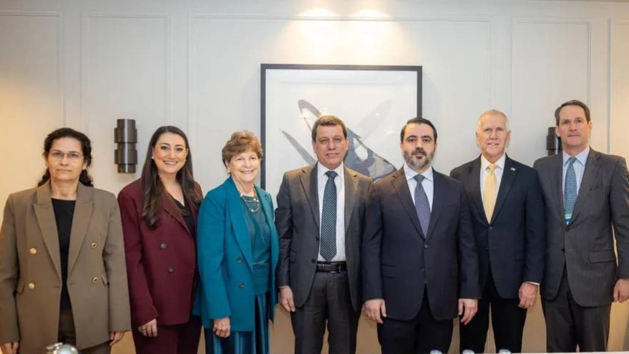 Mazlum Abdi ve İlham Ahmed, ABD Senatosu heyeti ile görüştü