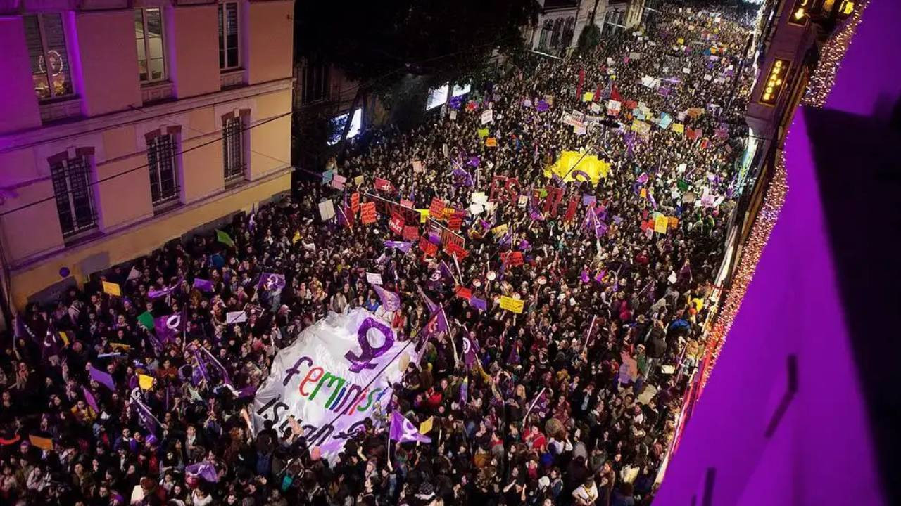 8 Mart Feminist Gece Yürüyüşü’ne çağrı