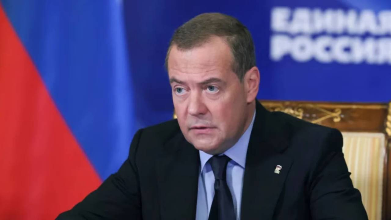 Rusya’dan 3. Dünya Savaşı uyarısı: Trump çılgın politikalarını sürdürürse...