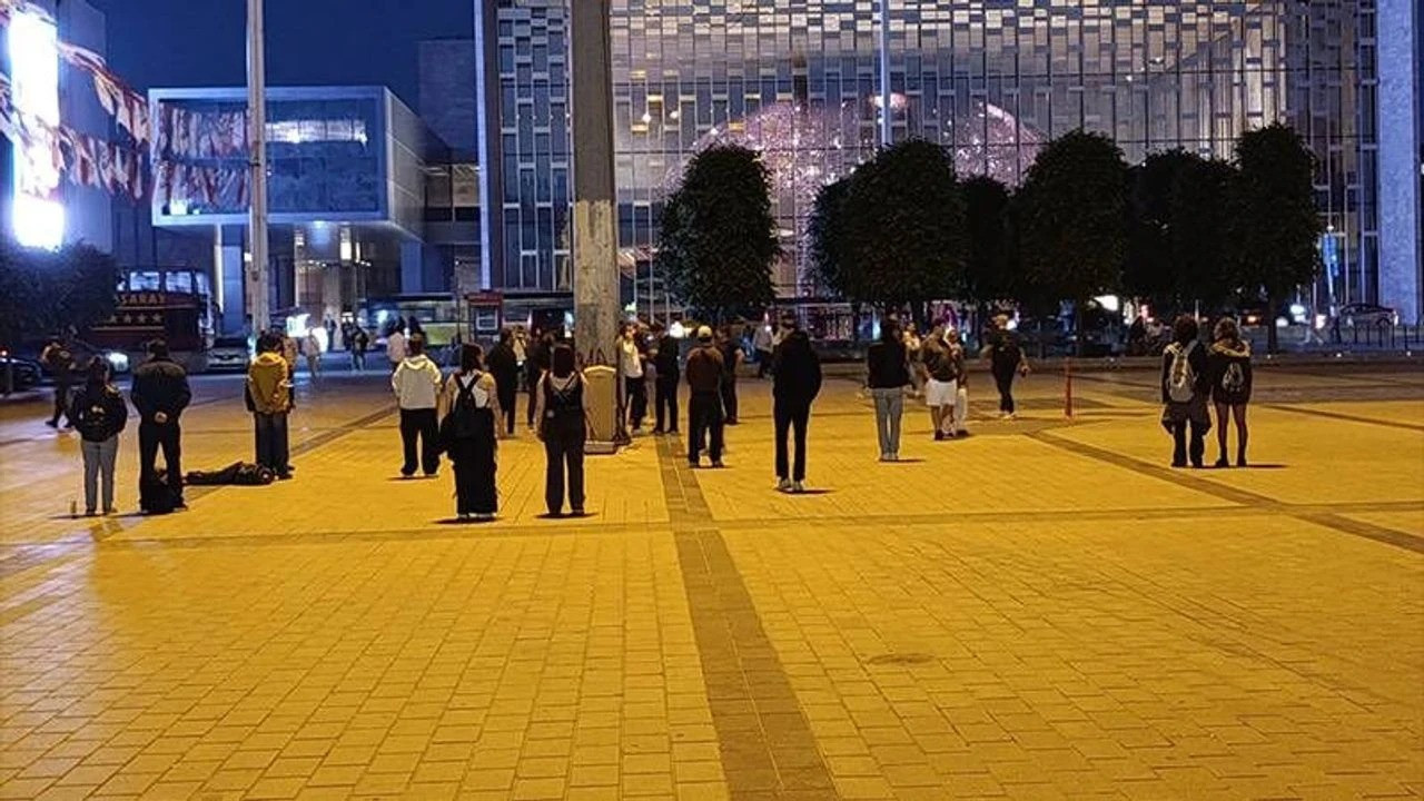 'Duran Adam' eylemi davasında 19 kişiye beraat