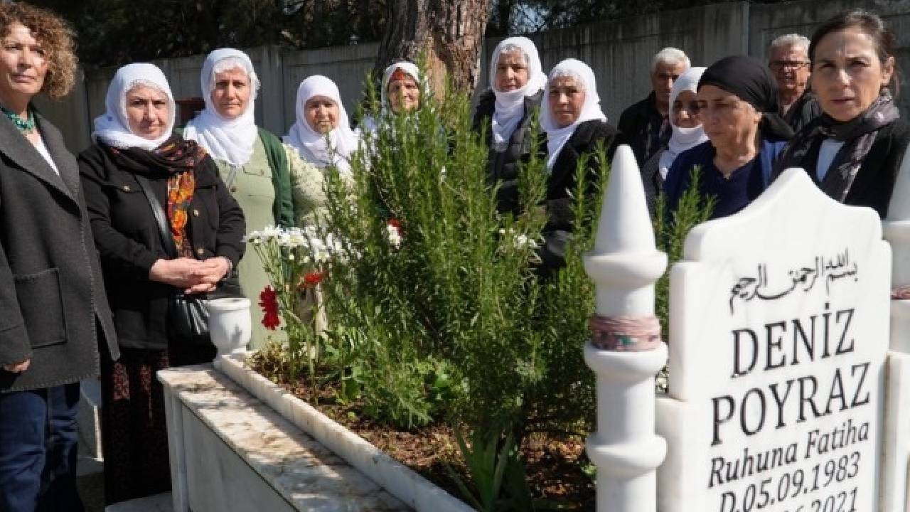 Deniz Poyraz mezarı başında anıldı