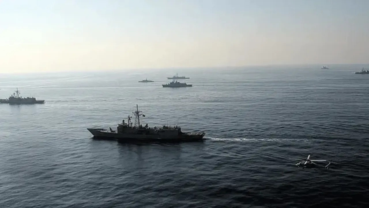 İran Savaşı'da 7. gün: Hürmüz Boğazı'nda bir gemi daha vuruldu