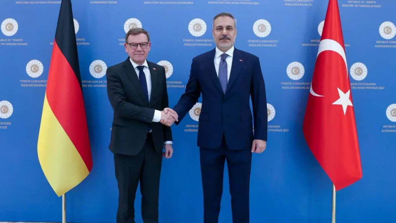 Hakan Fidan: 'İran'da ayrılıkçı senaryoları görüyoruz, her türlü senaryoya hazırlıklıyız'