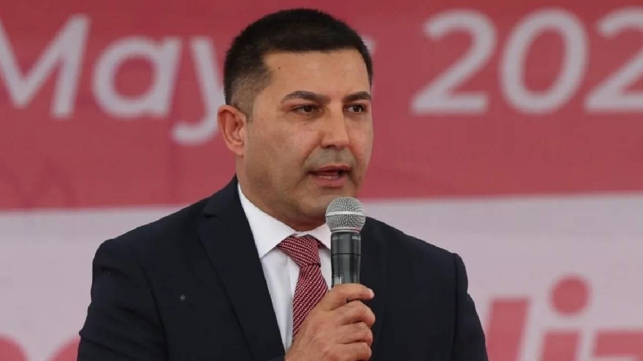 CHP'li Kuşadası Belediye Başkanı Ömer Günel gözaltına alındı