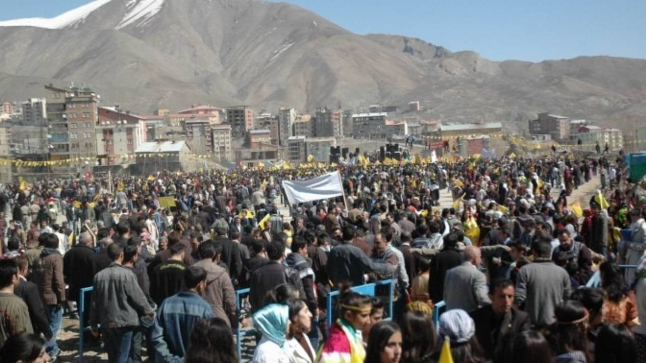 Hakkari, Ağrı ve Silopi'de Newroz kutlamaları
