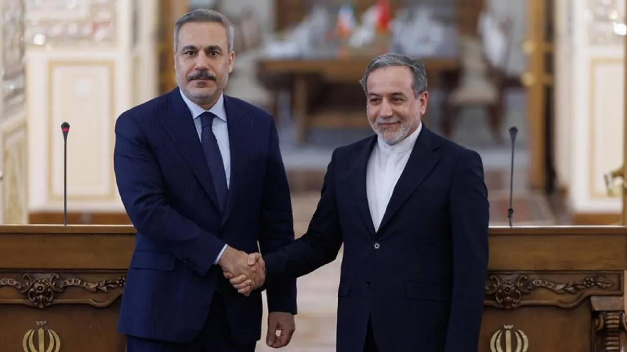 Fidan’dan yoğun diplomasi trafiği: Arakçi ile de görüştü