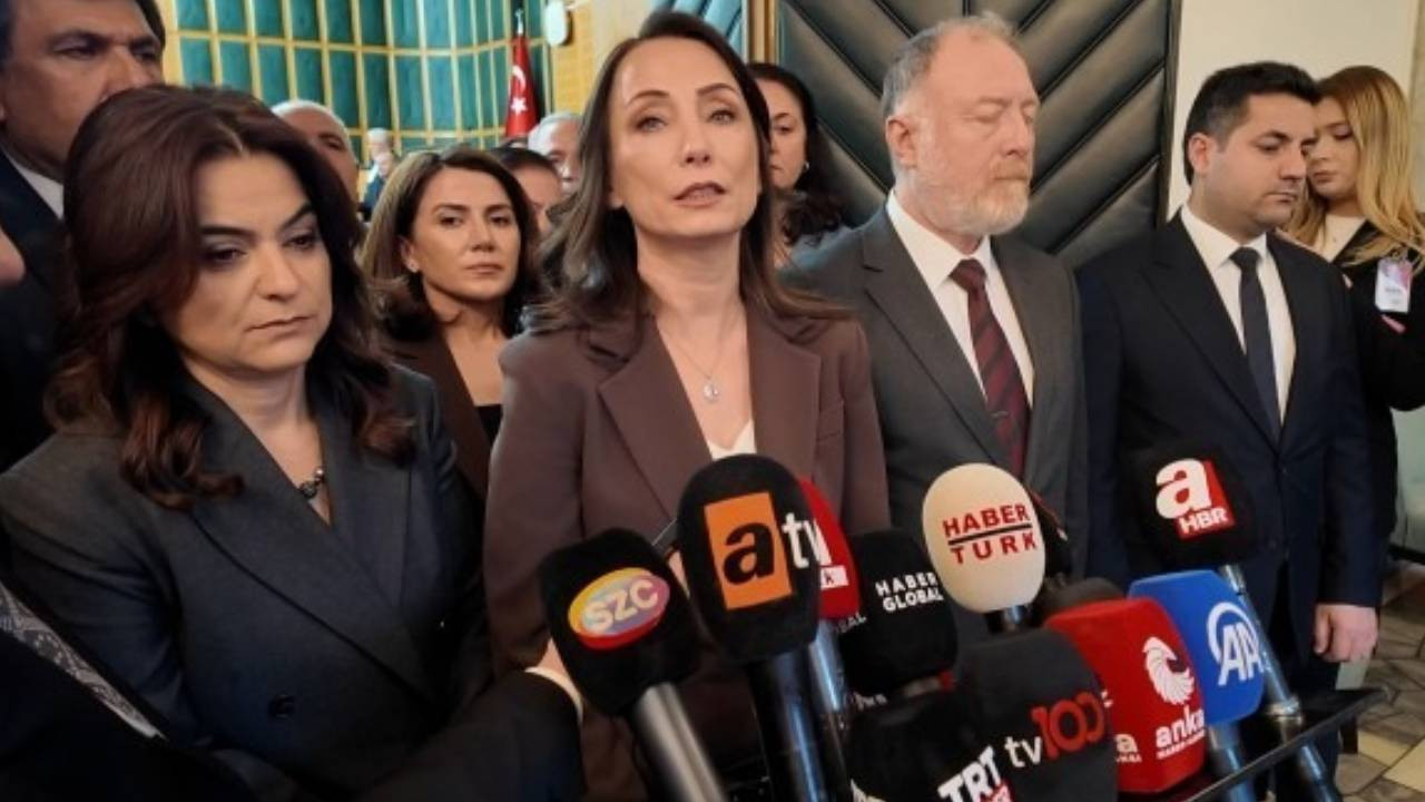 Hatimoğulları: Öcalan'ın başmüzakereci statüsü tanımlanmalı