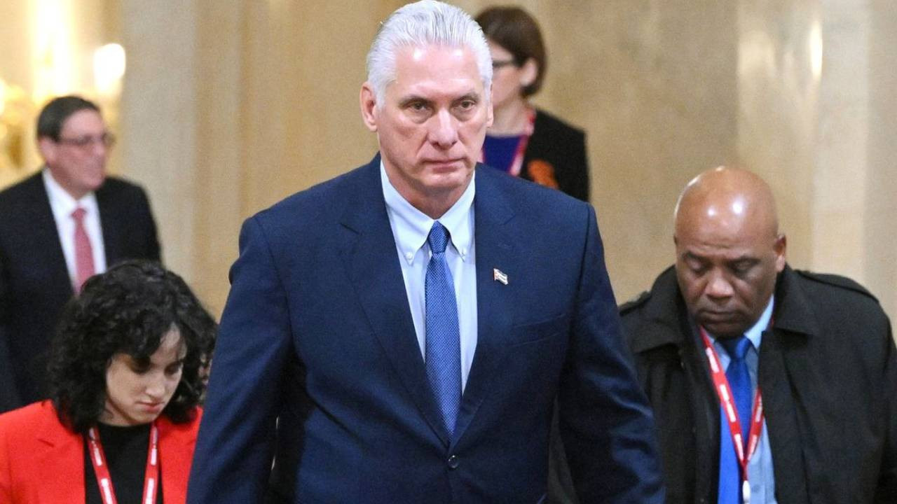 Küba Devlet Başkanı: 'ABD işgal ederse savaşırız'