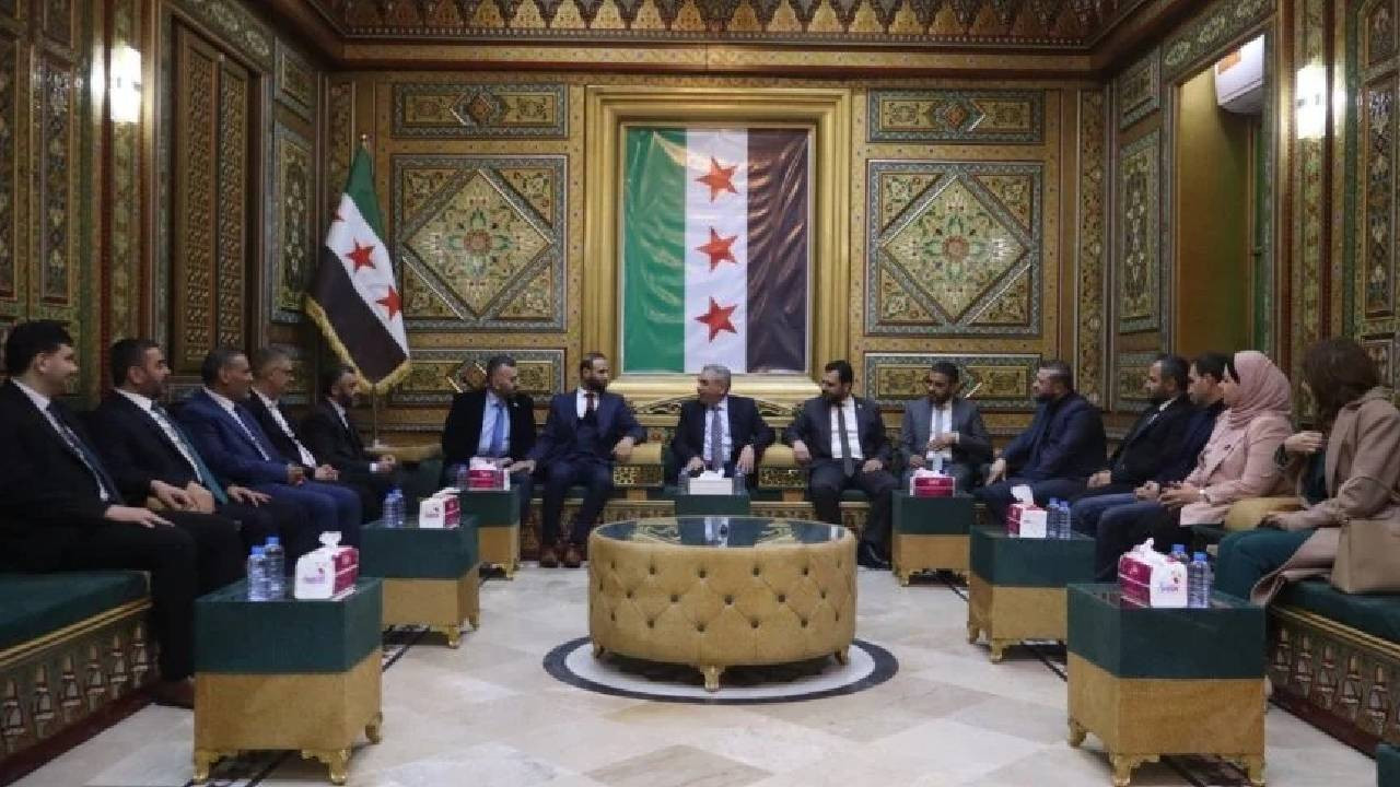 Haseke Valisi Ahmed, Halk Konseyi Seçimleri Yüksek Komitesi ile görüştü