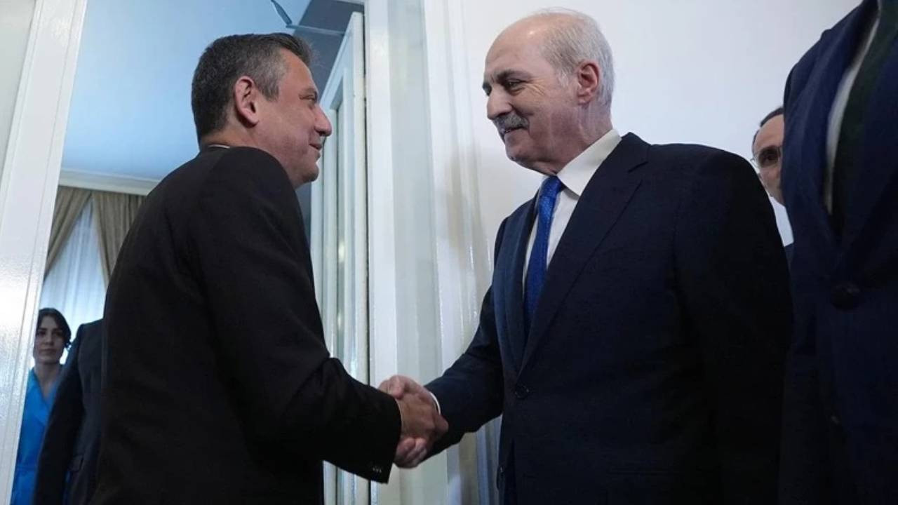 Özgür Özel, Meclis Başkanı Kurtulmuş'u ziyaret ediyor