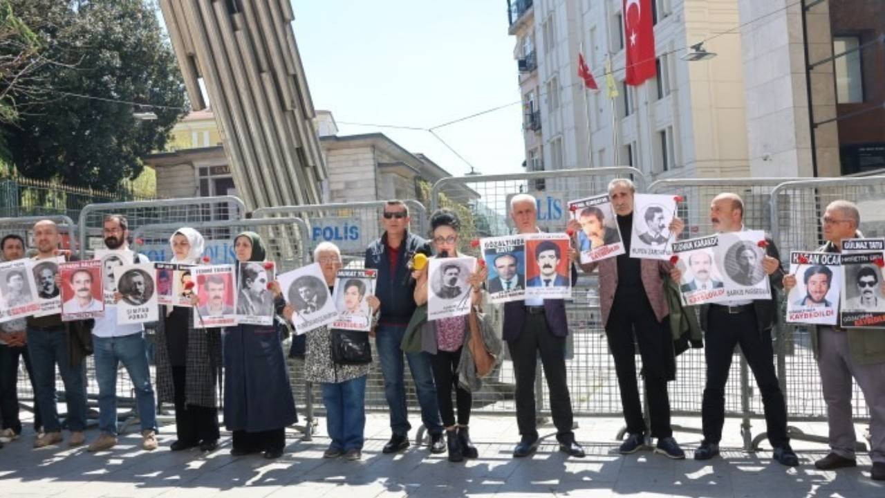 Cumartesi Anneleri 1915'te kaybedilen Ermeni aydınları andı
