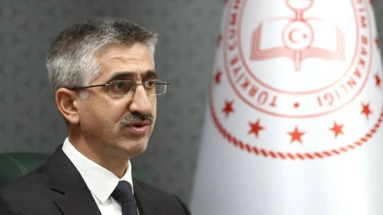 Milli Eğitim Bakan Yardımcısı Nazif Yılmaz görevden alındı