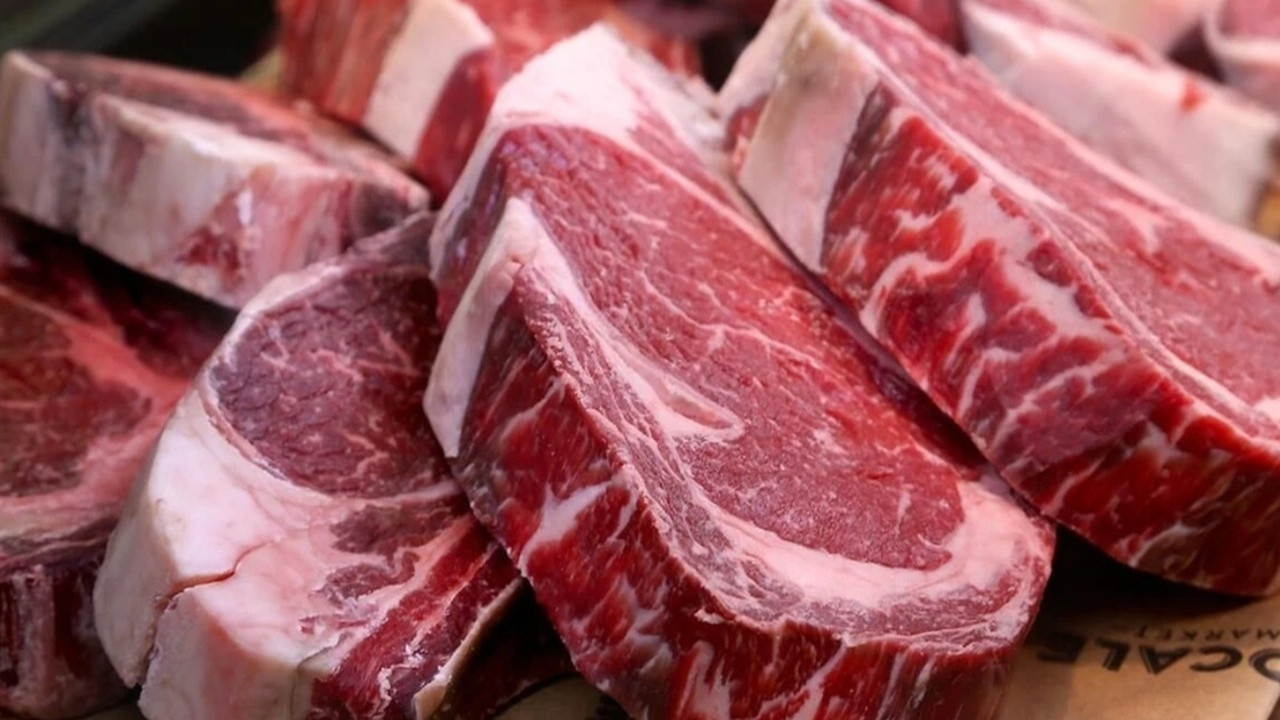 Kurbanlıkta "Bin Lira" Şoku! Karkas Et Fiyatı Rekor Kırdı: Bir Hisse 35 Bin TL!