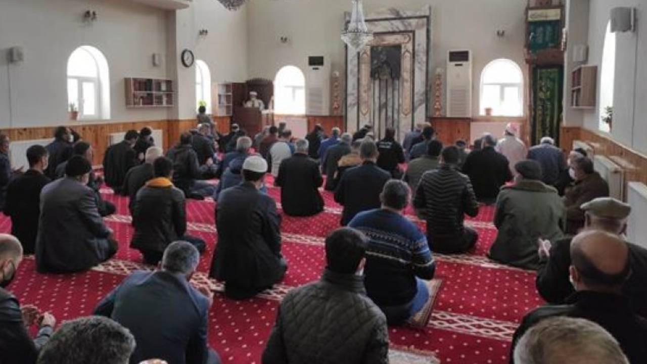 Diyadin Müftülüğü’nden tartışmalı talimat: 'Vaazlar sadece Türkçe yapılacak'