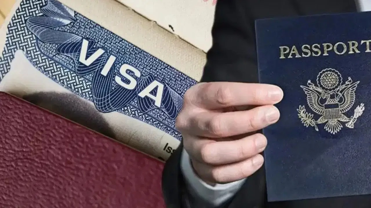 ABD'de çocuğunun nafakasını ödemeyenlerin pasaportu iptal edilecek