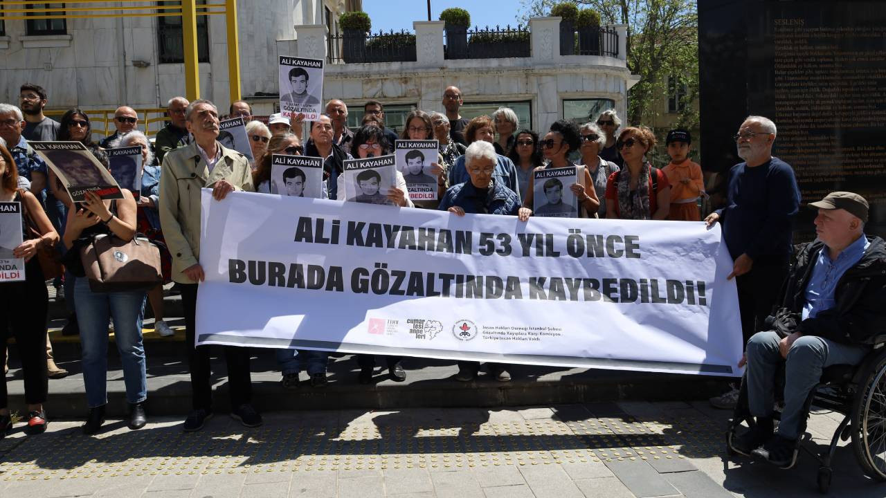 Kayıplar Haftası’nda adalet çağrısı: 'Mücadelemizden vazgeçmeyeceğiz'
