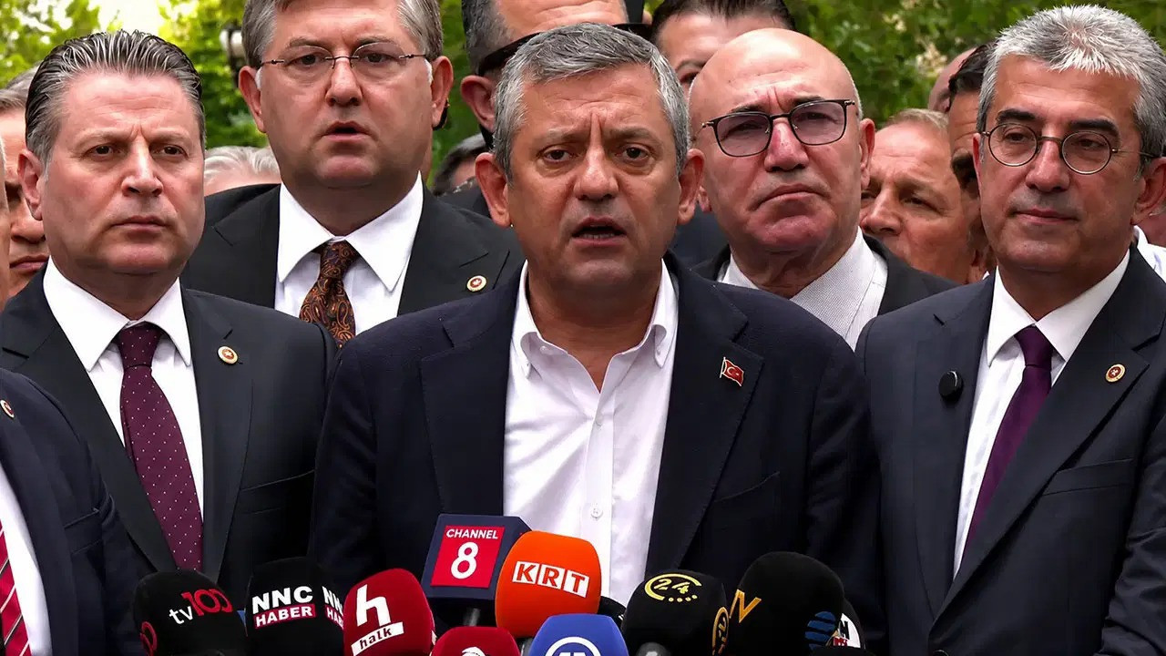 YENİ Parti'nin bağış kampanyası: 48 saatte toplanan miktar açıklandı