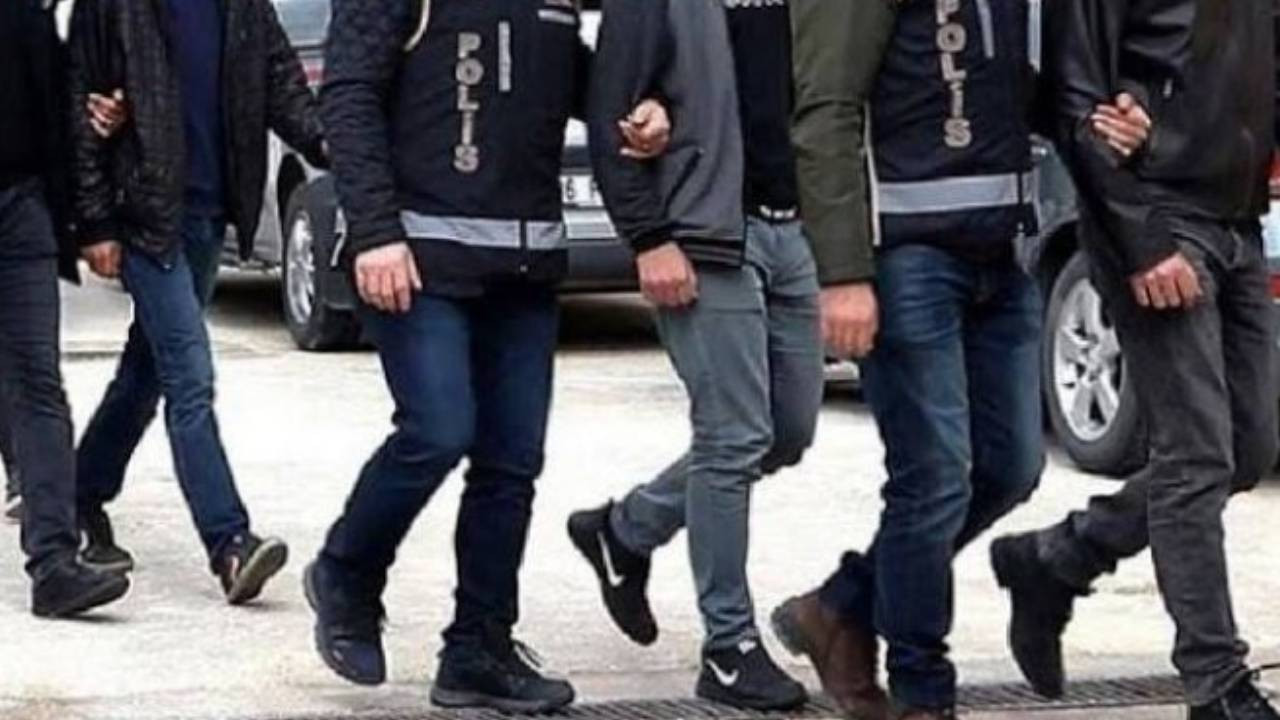 İzmir'de IŞİD operasyonu: 26 şüpheli gözaltına alındı