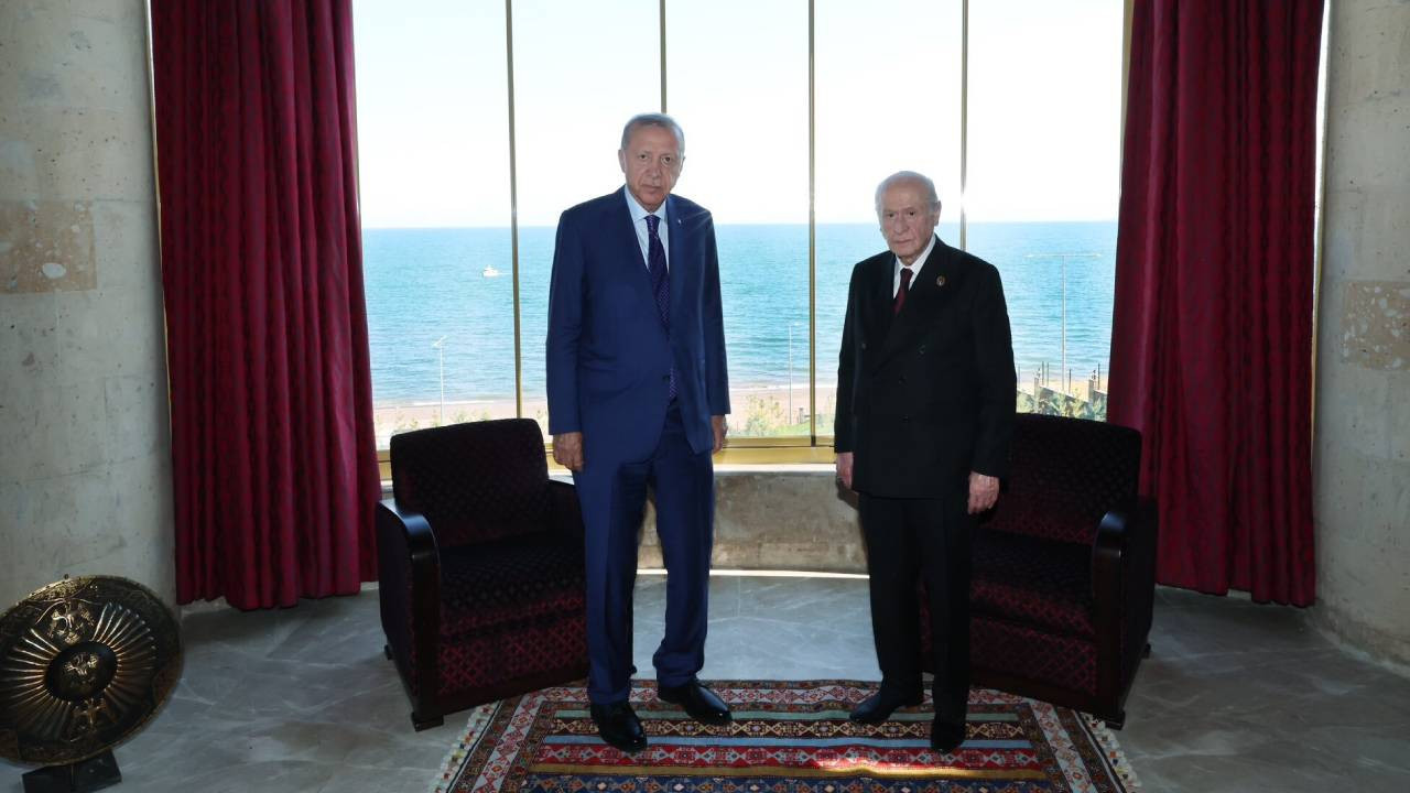 Erdoğan ve Bahçeli Ahlat’ta bir araya geldi
