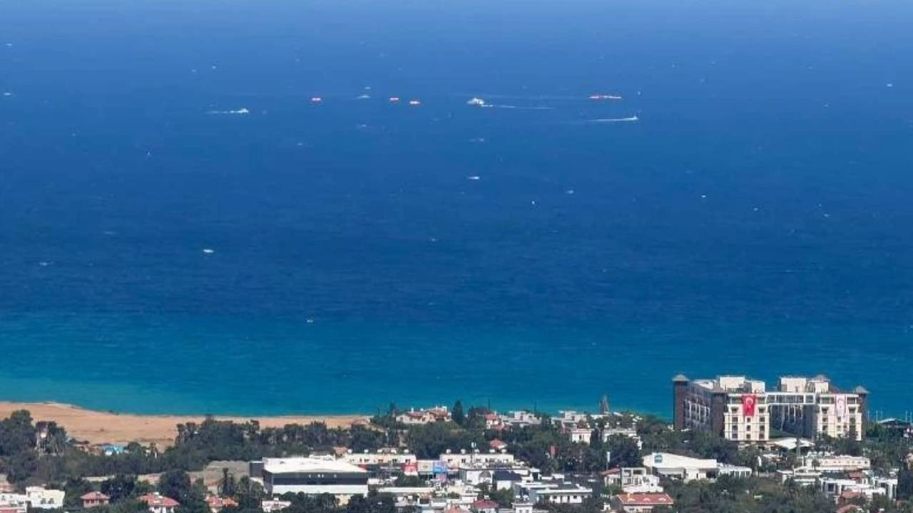 Girne'de yolcu gemisi battı: 267 kişi için kurtarma çalışması