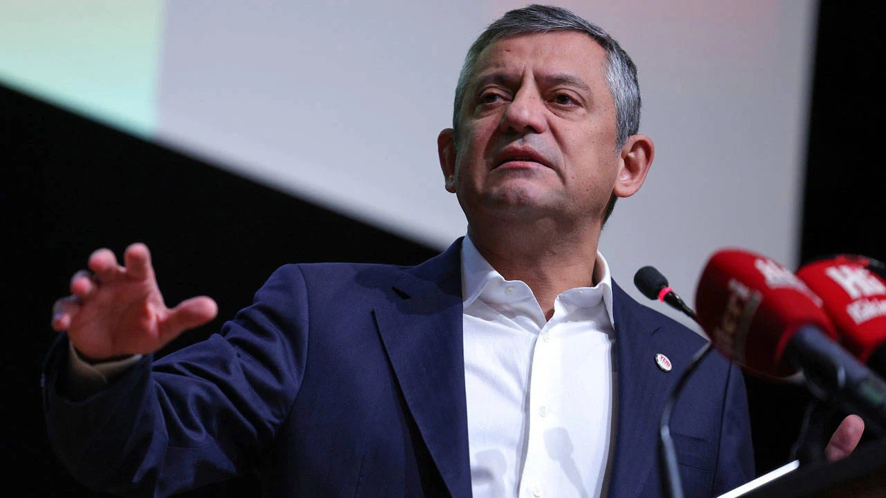 Özel'den fon soruşturmasına ilişkin açıklama