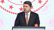 Adalet Bakanı Tunç'tan Özgür Özel'e: Elinde belge varsa niye bekletiyorsun