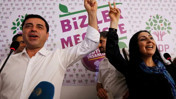 Diyarbakır Barosu: Demirtaş ve Kobene davasında tutuklu tüm siyasetçiler tahliye edilmeli