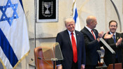 ABD Başkanı Trump İsrail Parlamentosu'nda protesto edildi