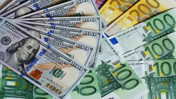 Dolar 42 TL sınırında, Euro 49 TL'yi zorluyor