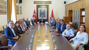 Özgür Özel: Yola aynen devam ediyoruz