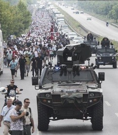 HDP heyeti 'Adalet Yürüyüşü'nde - Resim : 5