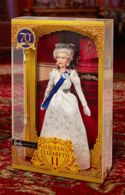 Kraliçe II. Elizabeth'in Barbie bebeği 3 saniyede tükendi - Resim : 1