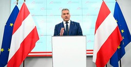 Avusturya Başbakanı istifa kararı aldı