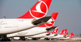 İstanbul'da bazı uçuşlara fırtına engeli
