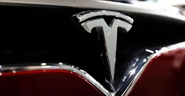 Tesla teknik arıza nedeniyle ABD'de 240 bin aracını geri çağırdı
