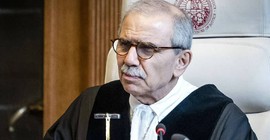 Lübnan'da başbakan seçildi: Uluslararası Adalet Divanı Başkanı Nevvaf Selam istifa etti
