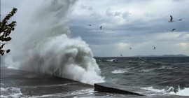 Meteoroloji'den Doğu Karadeniz için fırtına uyarısı
